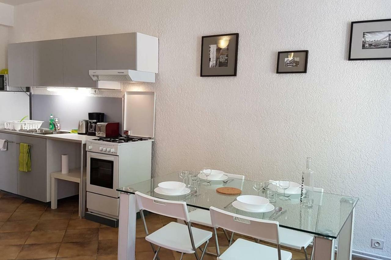 Appartements Coeur De Village سان جان دو برول المظهر الخارجي الصورة
